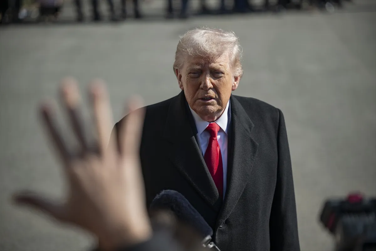 Trump upozorio "vrlo velikom silom“ ako pregovori s Iranom propadnu