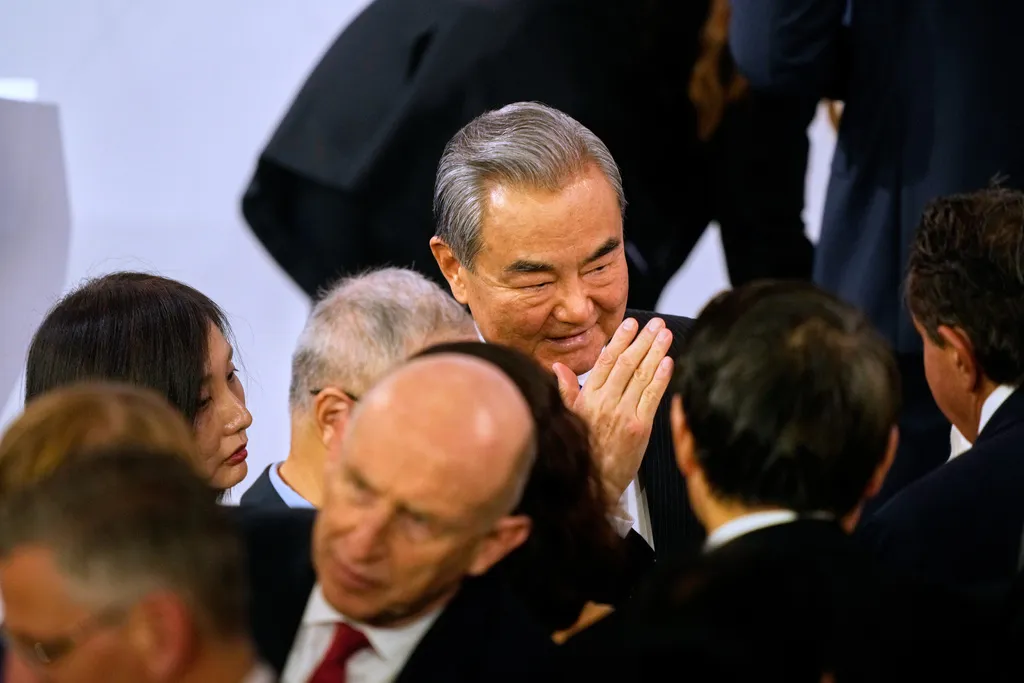 Diplomate Kine, Francuske i Njemačke održali sastanak u Minhenu: "Inovativan potez"