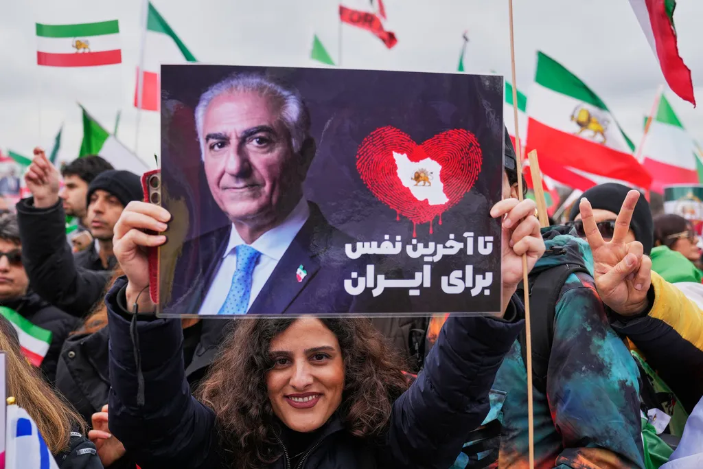 Pahlavi zatražio američku vojnu intervenciju u Iranu