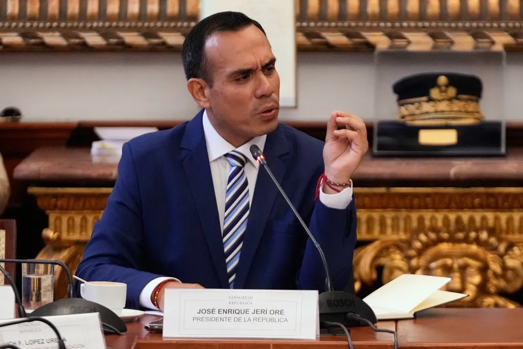 Kongres Perua smijenio predsjednika nakon četiri mjeseca na funkciji