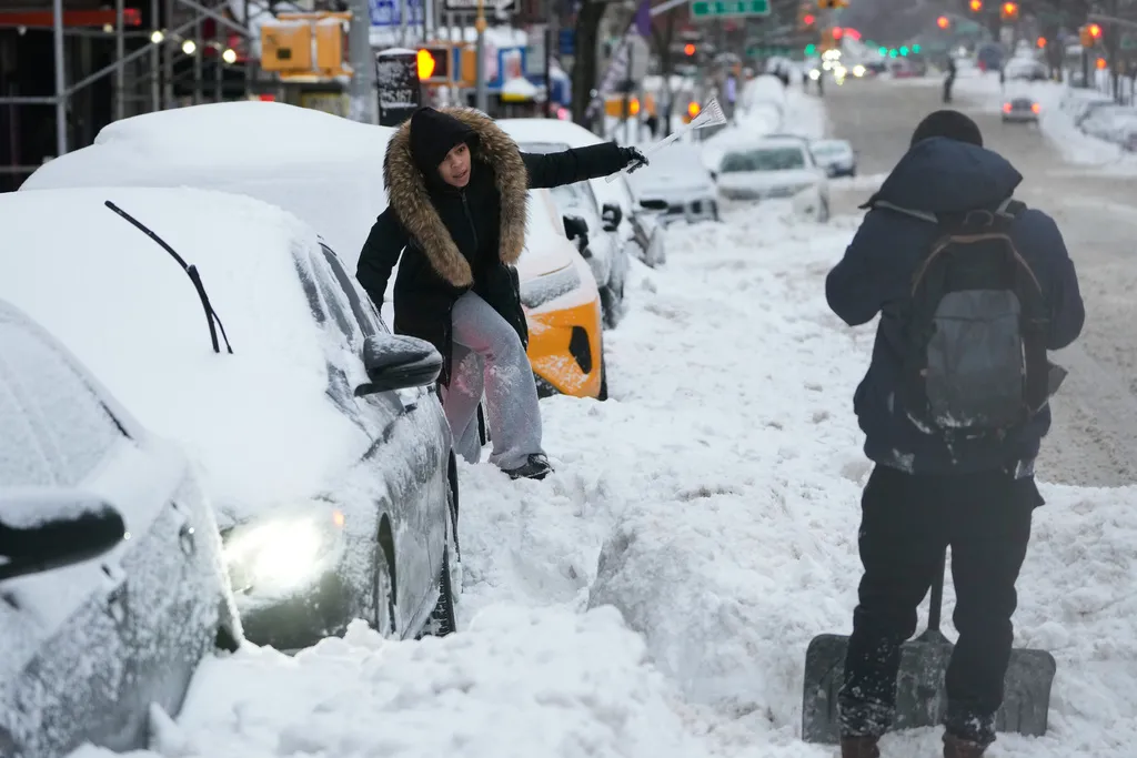 New York prvi put nakon 9 godina dobio upozorenje za veliku mećavu
