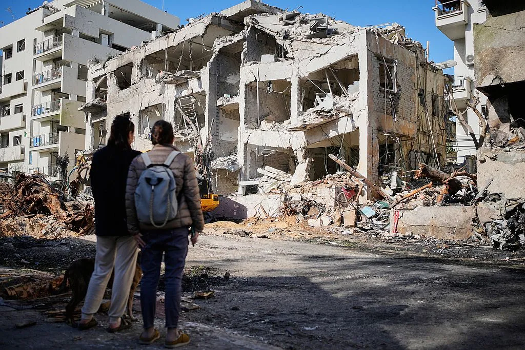 Dijelovi Tel Aviva u ruševinama: Objavljene fotografije nakon iranskih projektila