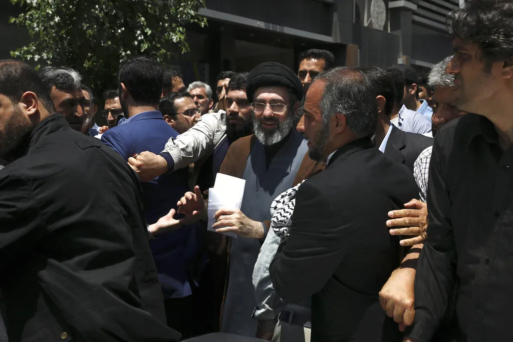 Iran dobio novog vrhovnog vođu: Sin ubijenog Alija Khameneija je novi ajatolah