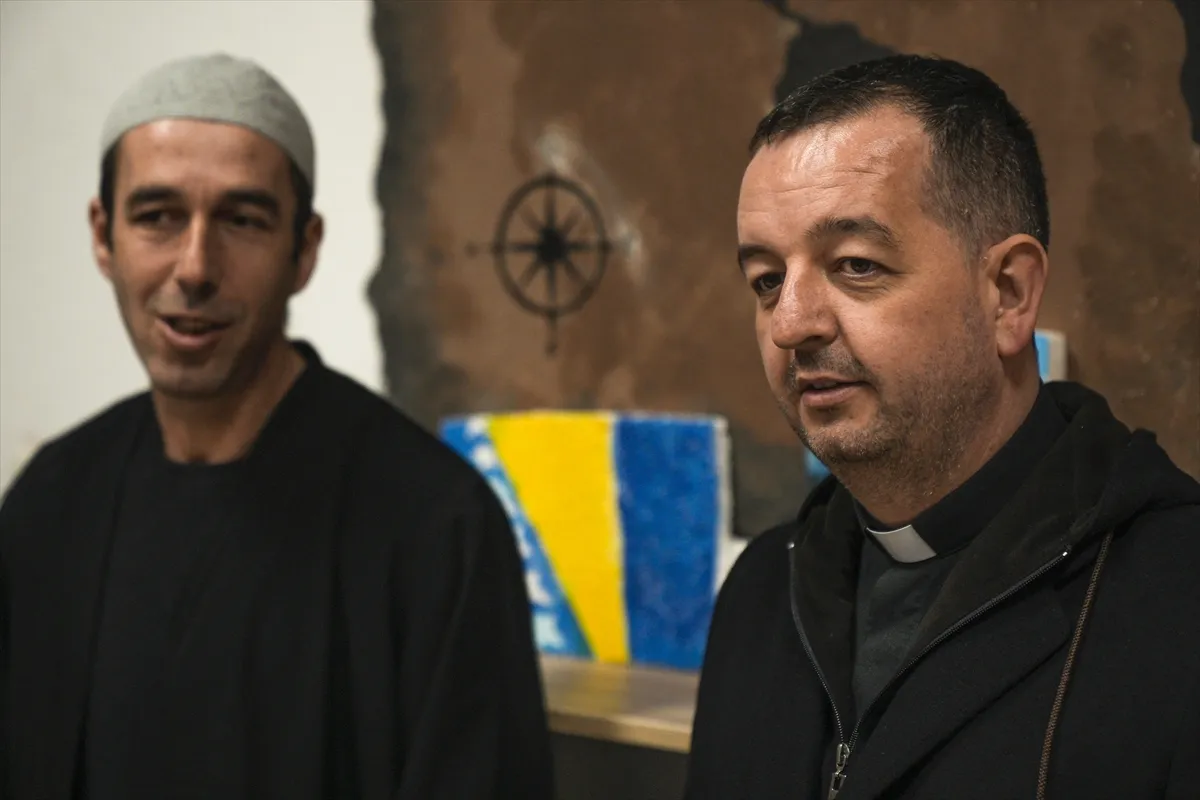 Svećenik i imam za iftarskom sofrom: Budućnost Bosne i Hercegovine je u zajedništvu