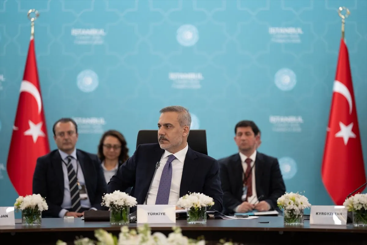 Fidan upozorio Iran da ne gađa Tursku