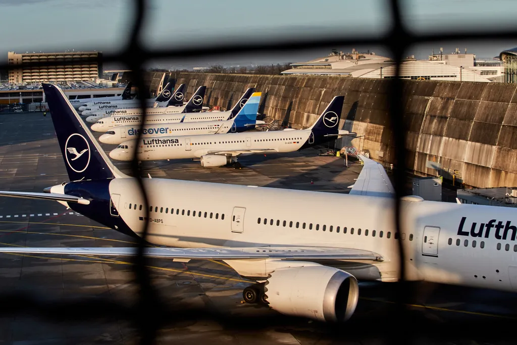 Piloti "Lufthanse" od ponoći u štrajku