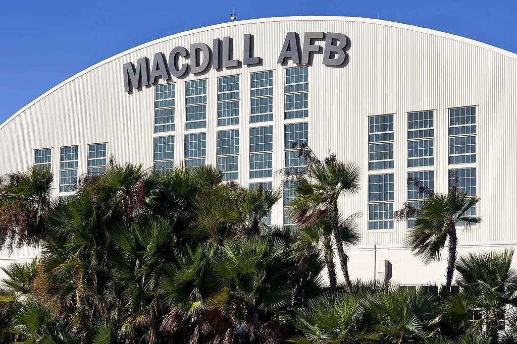 Vazdušna baza na Floridi aktivirala naredbu povlačenja u skloništa zbog prijavljenih prijetnji