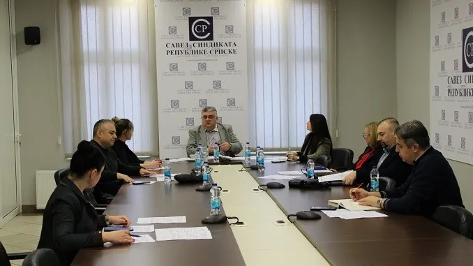 Sindikat obrazovanja, nauke i kulture RS: Plate moraju ići najmanje od 10 do 12 odsto