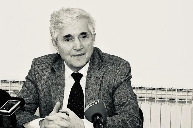 Preminuo Rusmir Mahmutćehajić