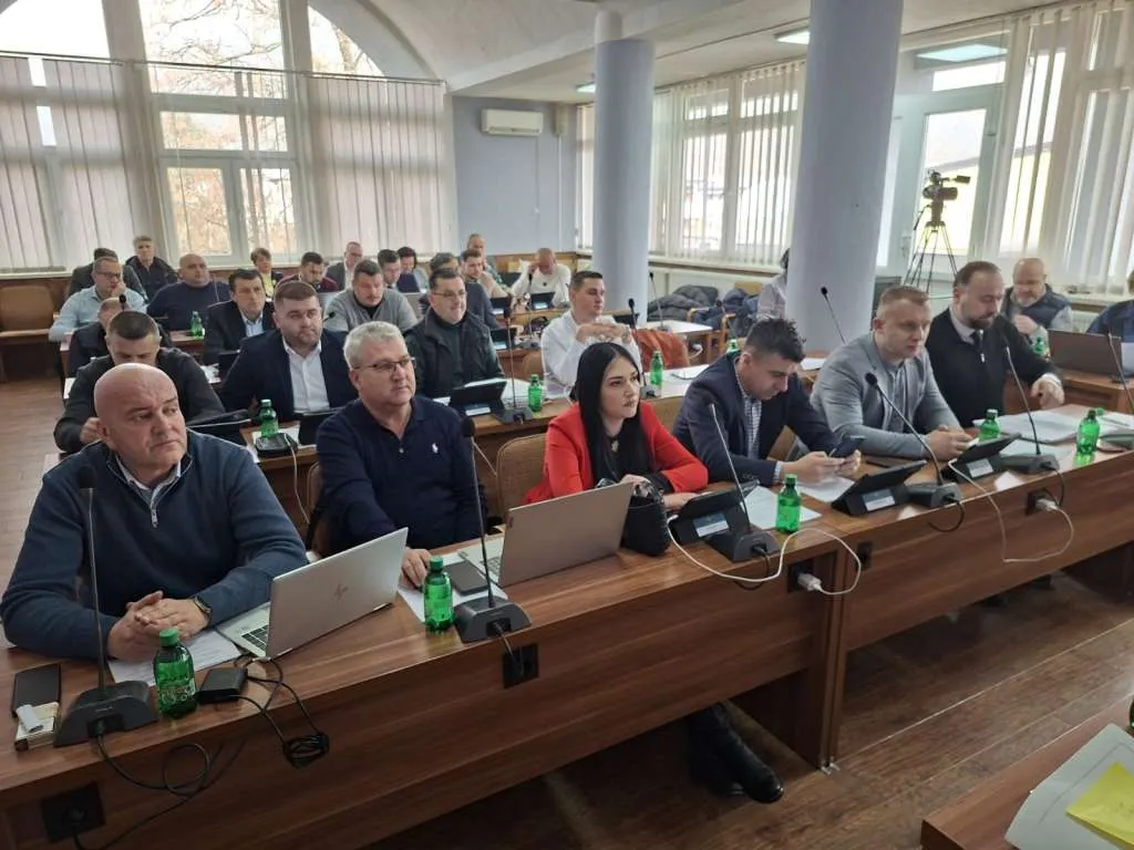 Gradsko vijeće Goražde usvojilo novu odluku o neprofitno-socijalnom stanovanju