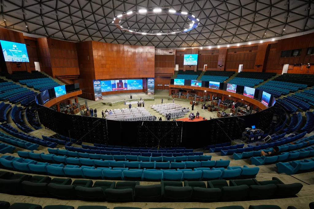 SAD i Iran timovi u Pakistanu na mirovnim pregovorima usred sumnji oko Libana i sankcija