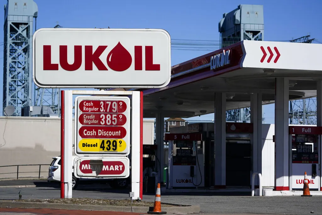Američki OFAC produžio licencu za rad Lukoilu do 29. oktobra