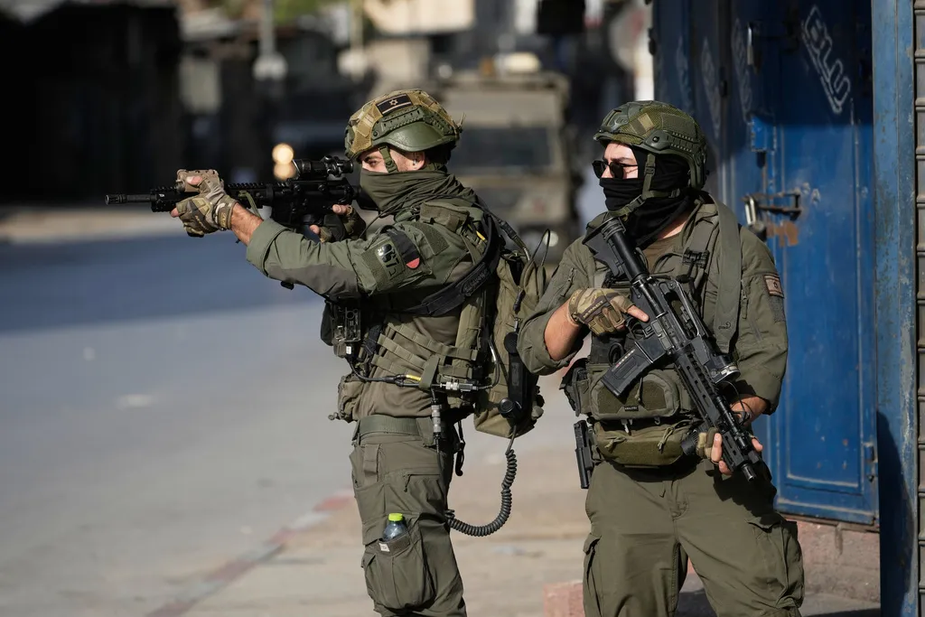 Izrael naručuje napredno zračno streljivo za 200 miliona dolara