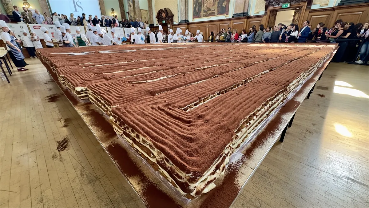 Oboren rekord: U Londonu napravljen najduži tiramisu na svijetu 