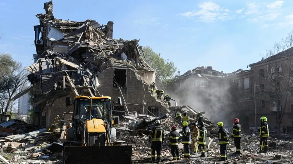 Kijev: U ruskim napadima širom Ukrajine u protekla 24 sata poginulo najmanje 10 ljudi, a preko 70 ih je povrijeđeno