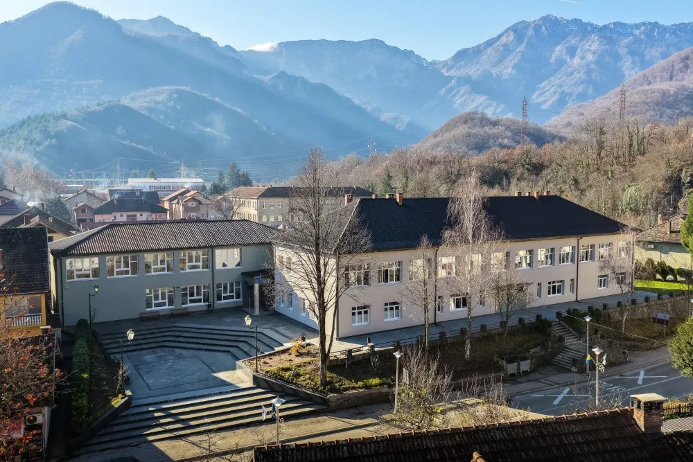 Svi maturanti u Jablanici dobit će po 300 KM
