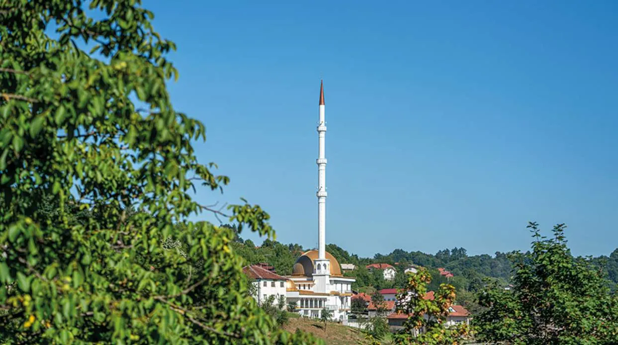 Koja je najveća džamija i najviša munara u BiH?