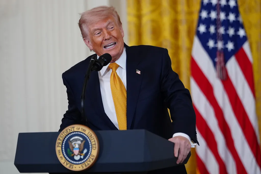 Trump: Neka se Iran pokrene bruo ili od njih neće ništa ostati