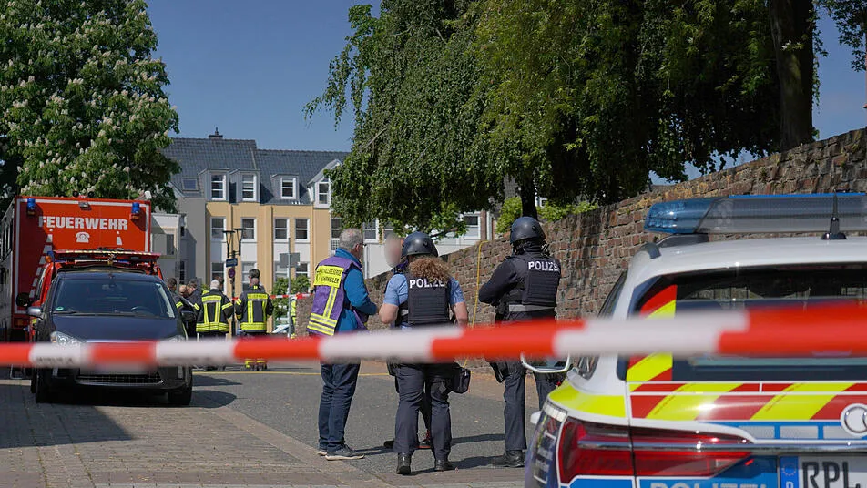 Talačka kriza u Njemačkoj, policija opkolila banku