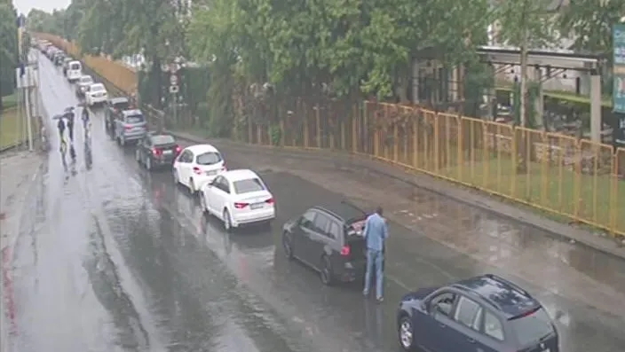 Gužve na izlazu iz BiH, kiša otežava saobraćaj