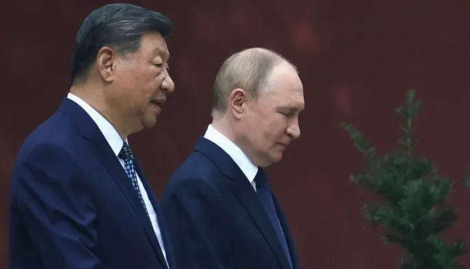 Putin stigao u Peking i počeo zvaničnu posjetu Kini