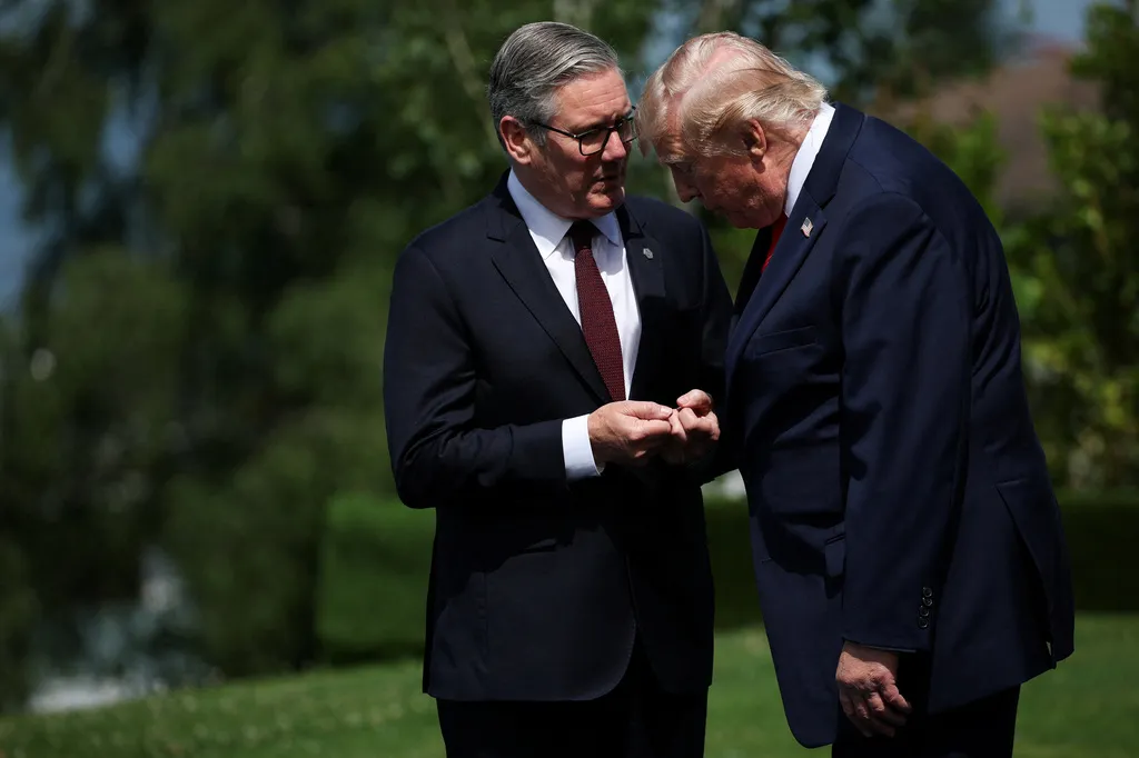 Trump: Starmer će podnijeti ostavku