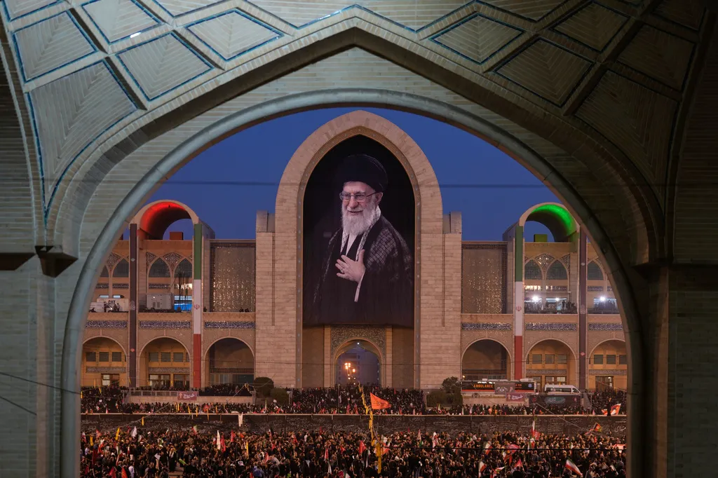 NYT: Produbljuju se podjele u iranskom vrhu poslije smrti Alija Hamneija