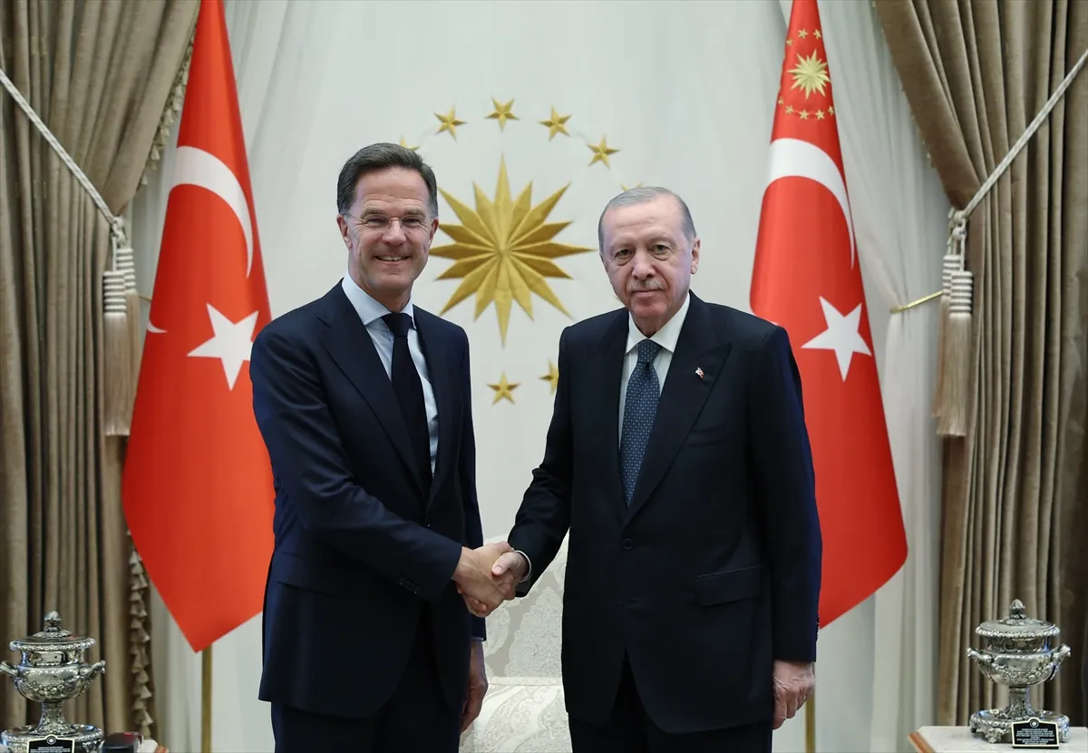 Uoči samita NATO-a: Erdogan i Rutte razgovarali o sigurnosti i odbrani