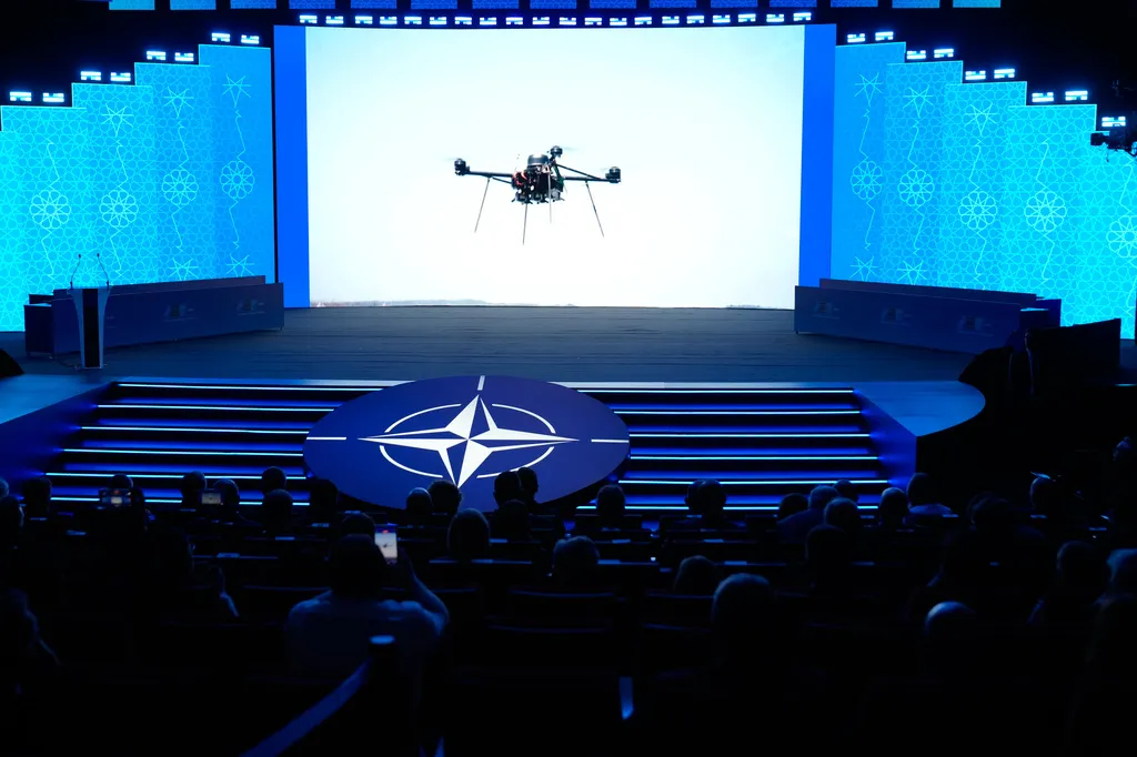 NATO će u narednih pet godina uložiti oko 40 milijardi dolara u odbranu od dronova