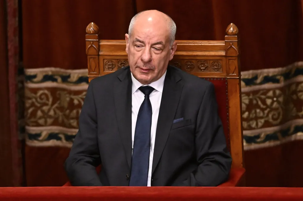 Magyar kritikovao predsjednika države zbog putovanja sa porodicom o trošku poreskih obveznika