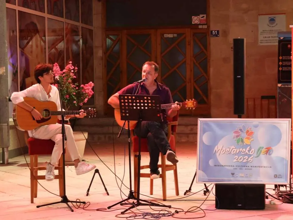 Mostarsko ljeto: Održan koncert 'Pjevajte s nama'