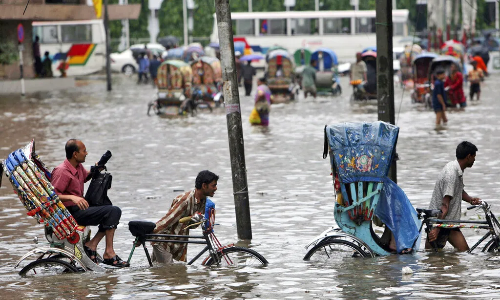 Poplave u Bangladešu odnijele 51 život, više od milion ljudi pogođeno nevremenom