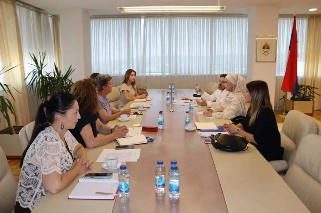 Ministarstvo za ljudska prava i izbjeglice BiH i institucije RS rade na unapređenju položaja Roma