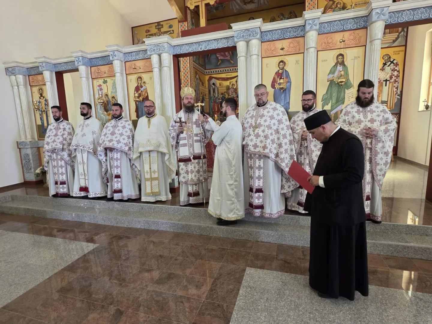 Obilježavanje ustaškog zločina nad Srbima: Položini vijence i cvijeće u spomen-parku Garavice