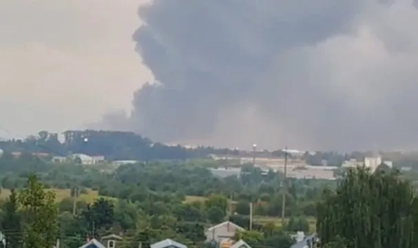 Novi ukrajinski napadi na rusku rafineriju, logistički centar i vojne objekte