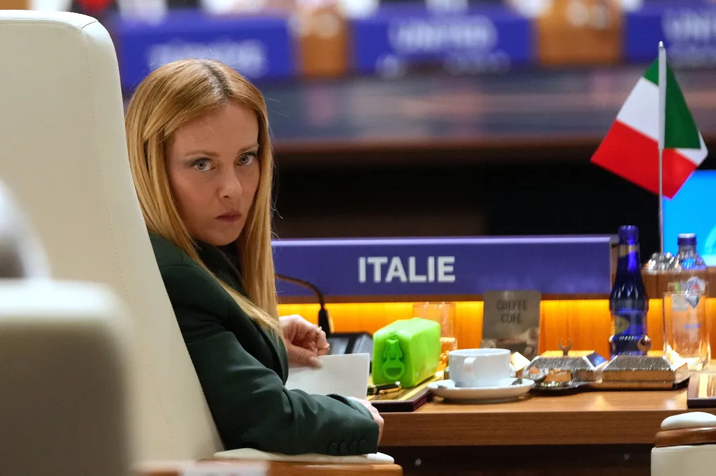 Meloni povukla radikalan potez: Italija privremeno obustavlja Schengen sa Španijom