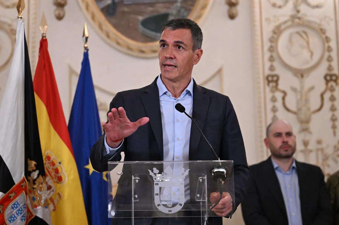 Sanchez optužio pojedine članice EU za sebičan odgovor na migrantsku krizu u Seuti, poziva na hitan sastanak EU