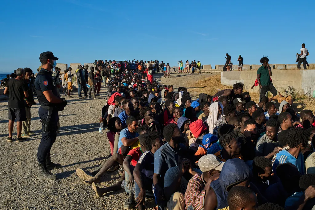 Marokanci o pokušaju ulaska u Španiju: Vratili se praznih ruku, ali san o migraciji nije ugašen