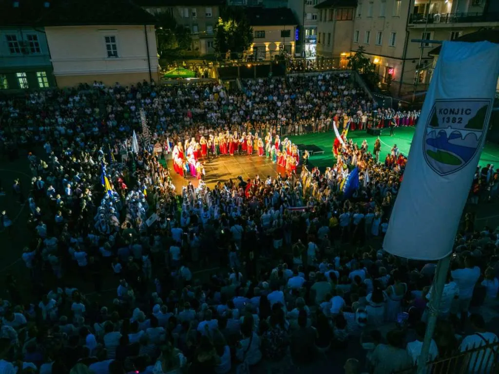 Konjic ugostio 23 folklorna društva na 26. Međunarodnom festivalu ‘Konjička sehara’ 