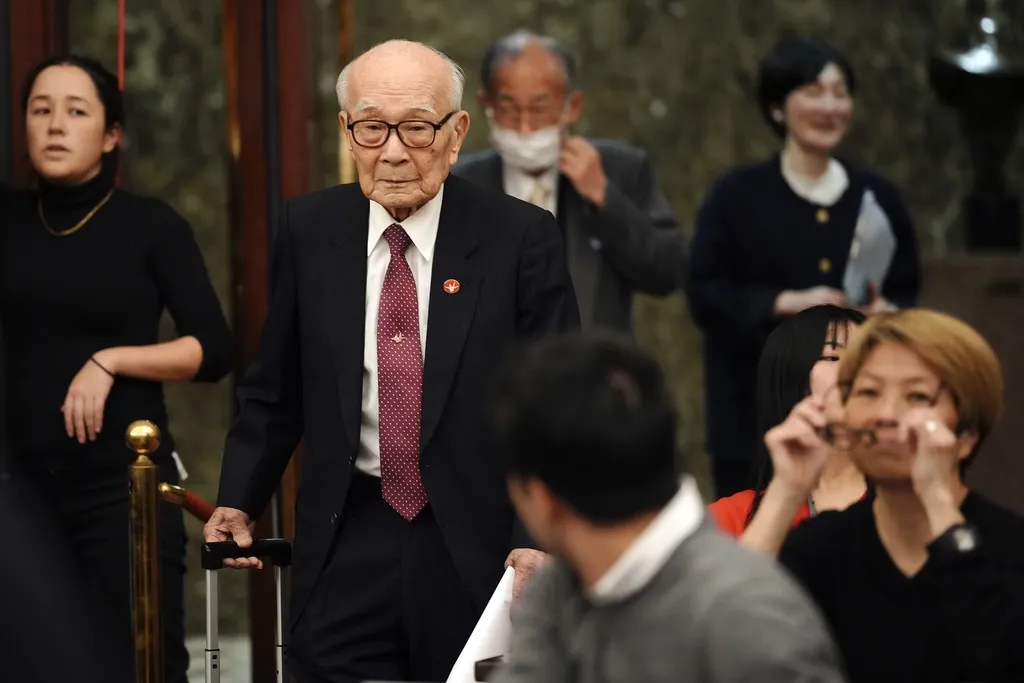 Preživjeli atomskih bombardovanja optužuju japansku vladu za odustajanje od nenuklearne politike