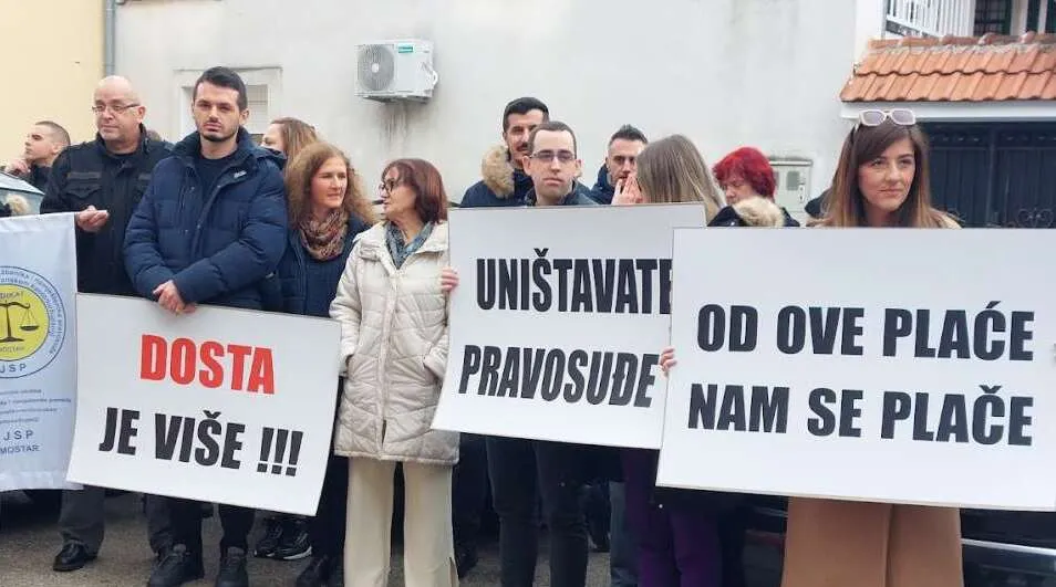 Zaposleni u pravosuđu HNK najavili generalni štrajk za 7. septembar zbog niskih plata