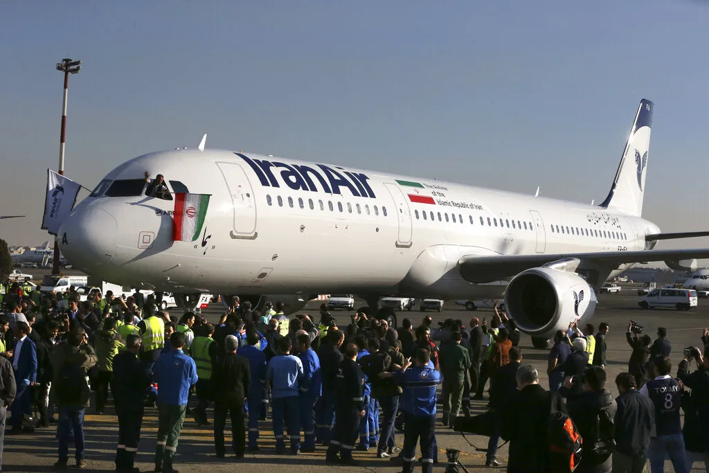 SAD: Sve iranske aviokompanije biće zatvorene širom svijeta do 23. septembra