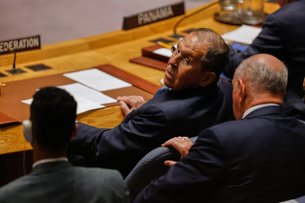 Lavrov: Rusija spremna na pregovore o održivom miru, ali ne i na prekid vatre