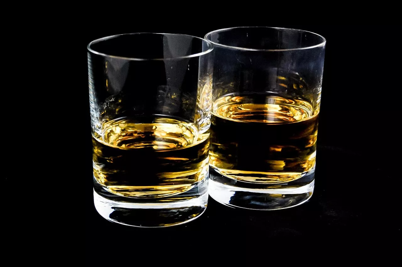 Od trovanja ilegalnim alkoholom u Rusiji preminula 41 osoba