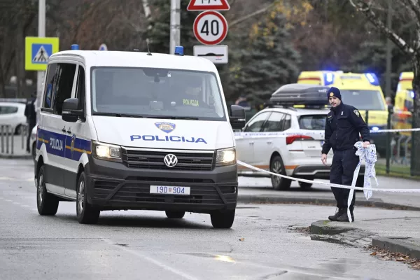 A special police task force (SEK) after the fatal knife attack Friday at the festival in Solingen, August 2024