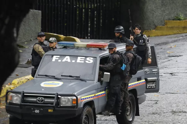 A special police task force (SEK) after the fatal knife attack Friday at the festival in Solingen, August 2024