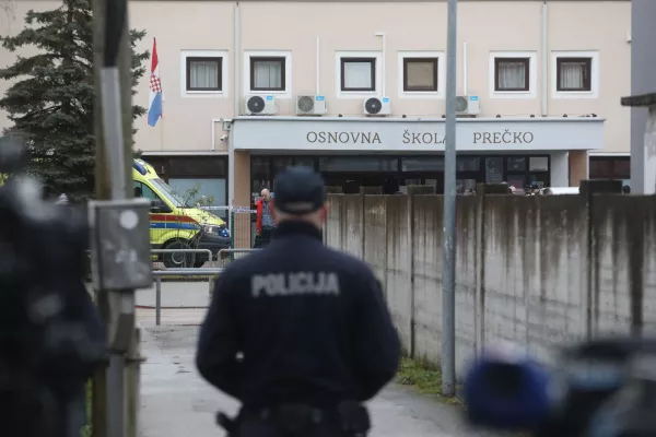 A special police task force (SEK) after the fatal knife attack Friday at the festival in Solingen, August 2024